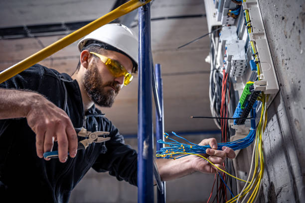 Best Licensed Electrician  in Pebble Creek, FL